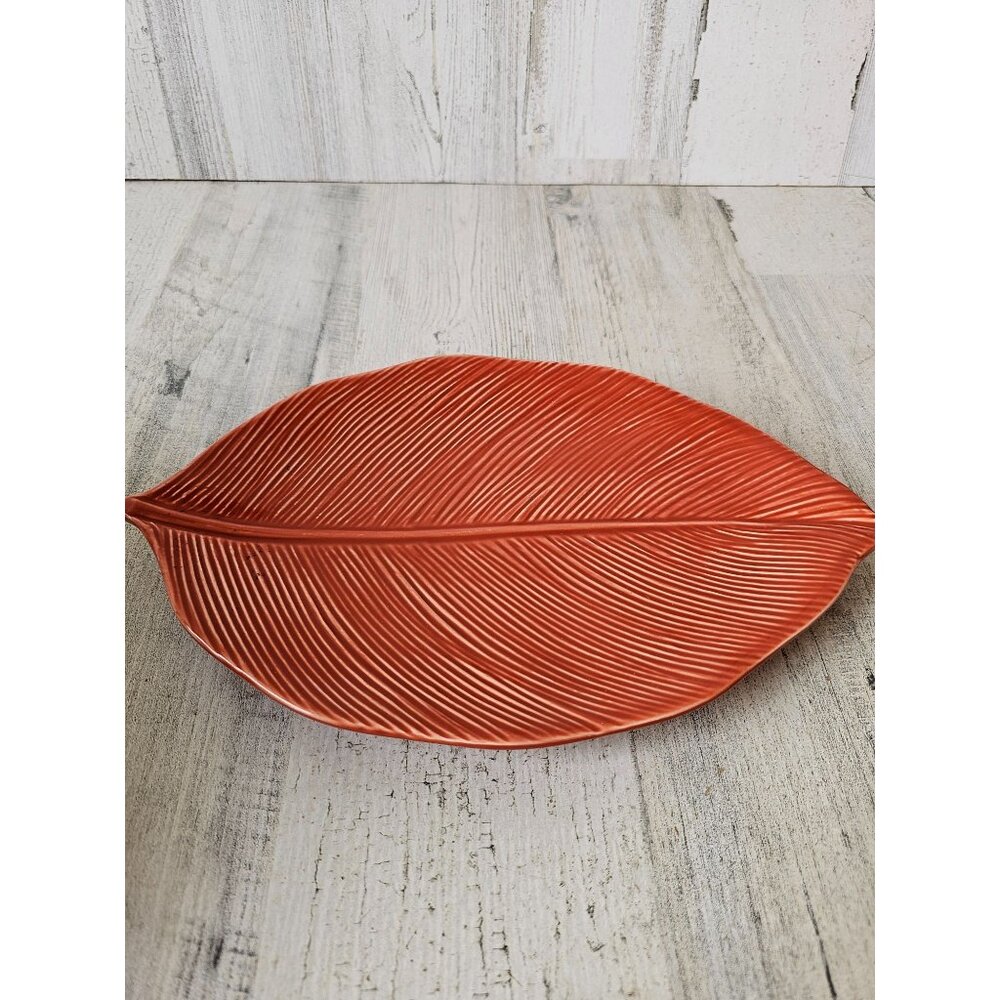 Crate barrel leaf Italy‎ plate platter fall autumn